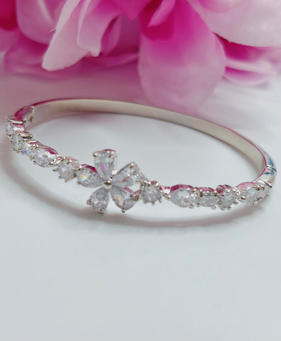 Zoznocian Flower Bangles